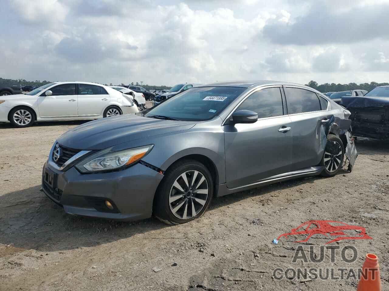 NISSAN ALTIMA 2018 - 1N4AL3AP8JC158178