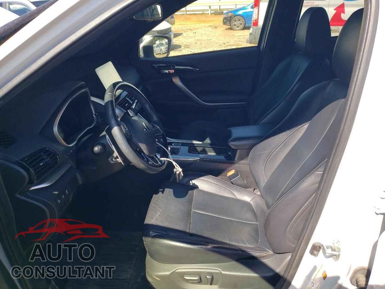 MITSUBISHI ECLIPSE 2022 - JA4ATWAA1NZ001032