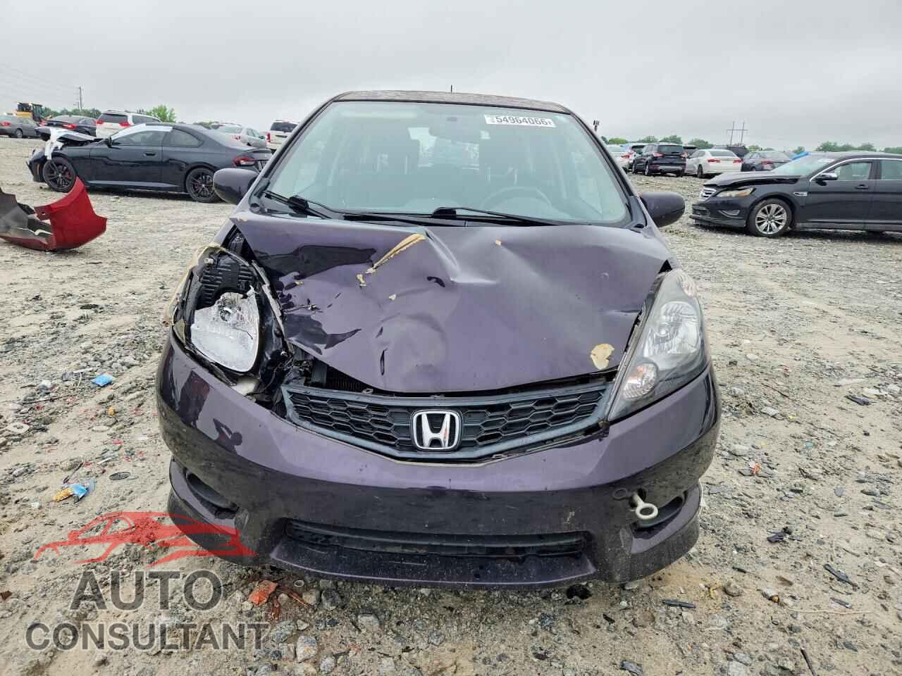 HONDA FIT 2013 - JHMGE8H55DC047896