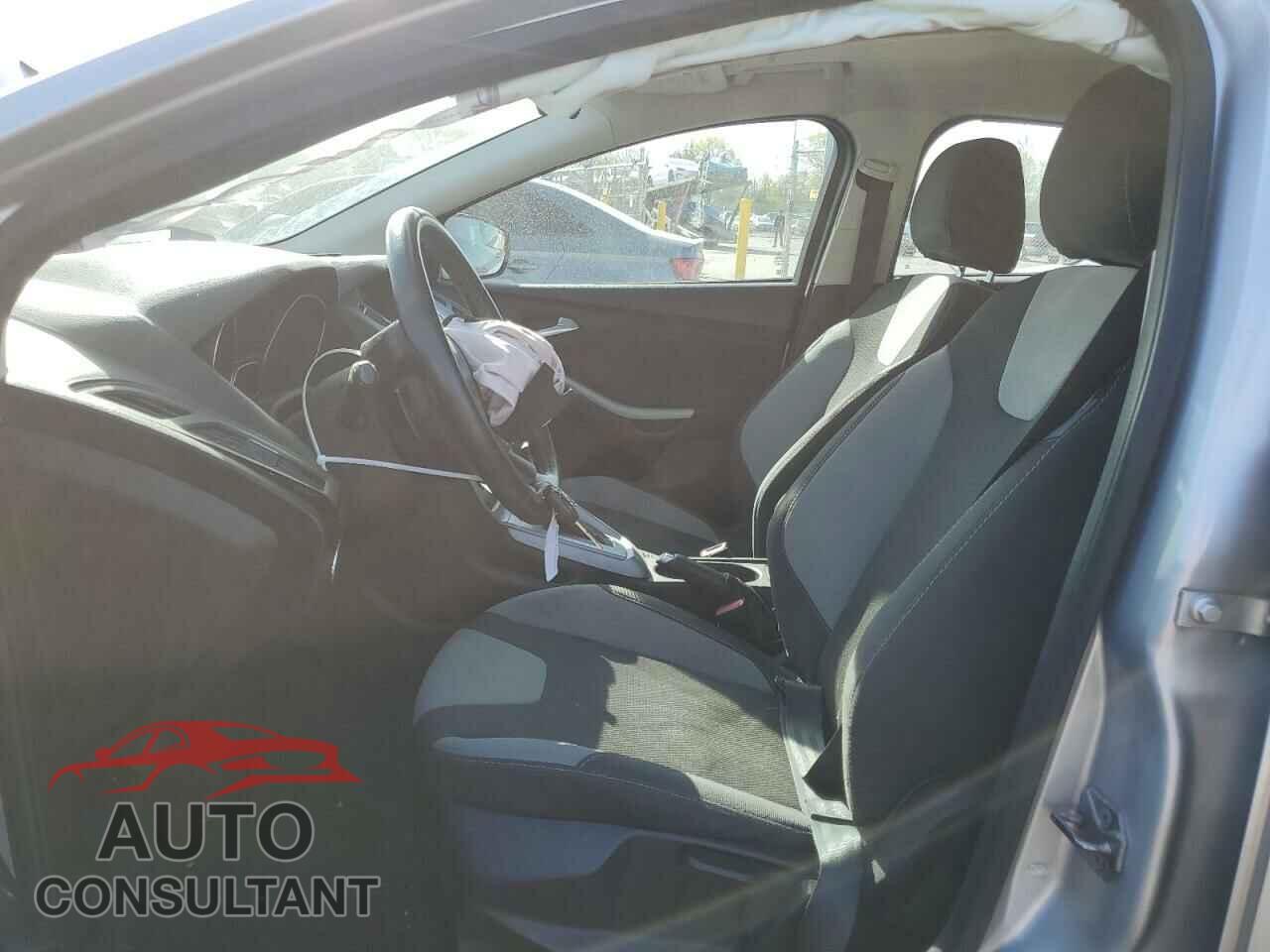 FORD FOCUS 2012 - 1FAHP3K27CL461008
