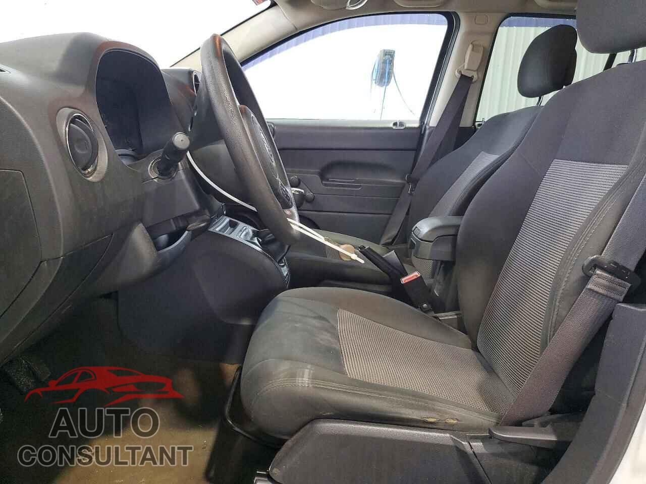 JEEP COMPASS 2017 - 1C4NJCBA8HD185302