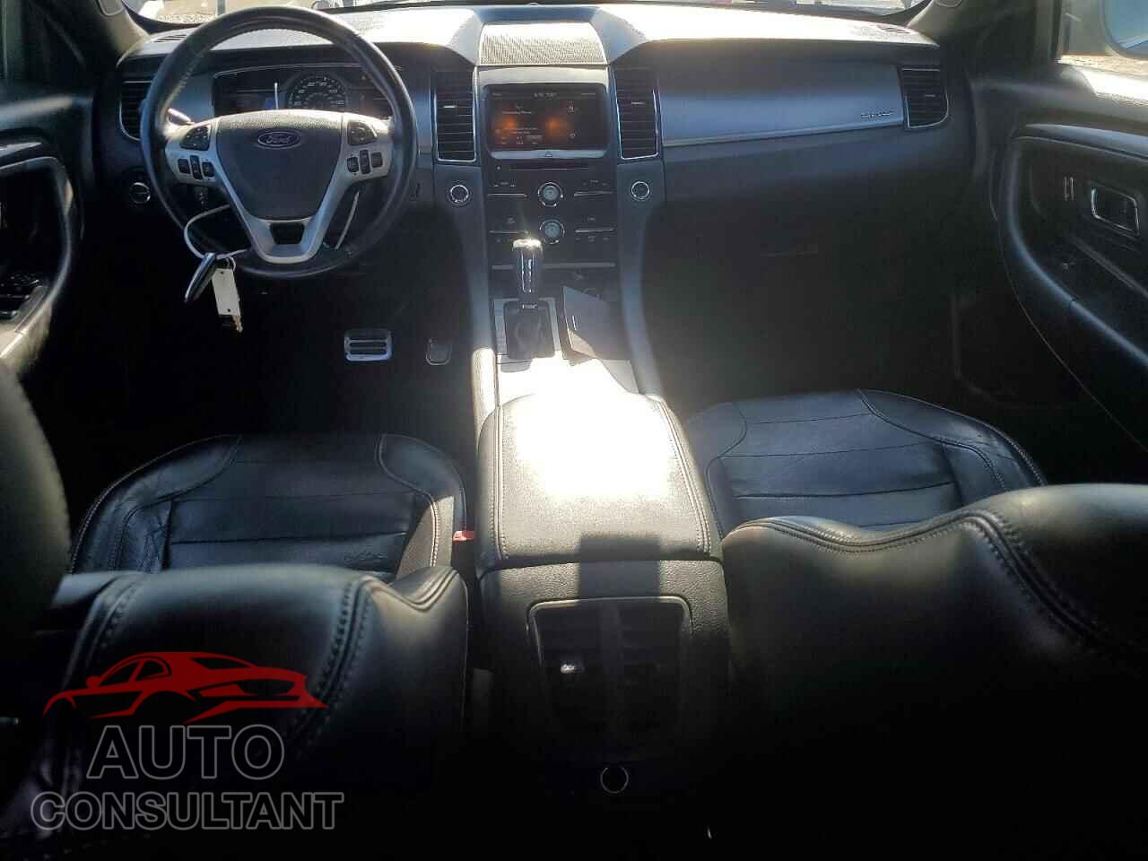 FORD TAURUS 2013 - 1FAHP2KT4DG159575
