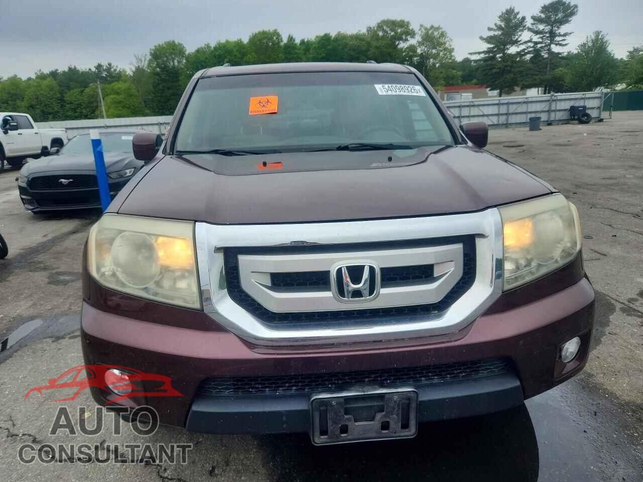 HONDA PILOT 2011 - 5FNYF4H59BB024133