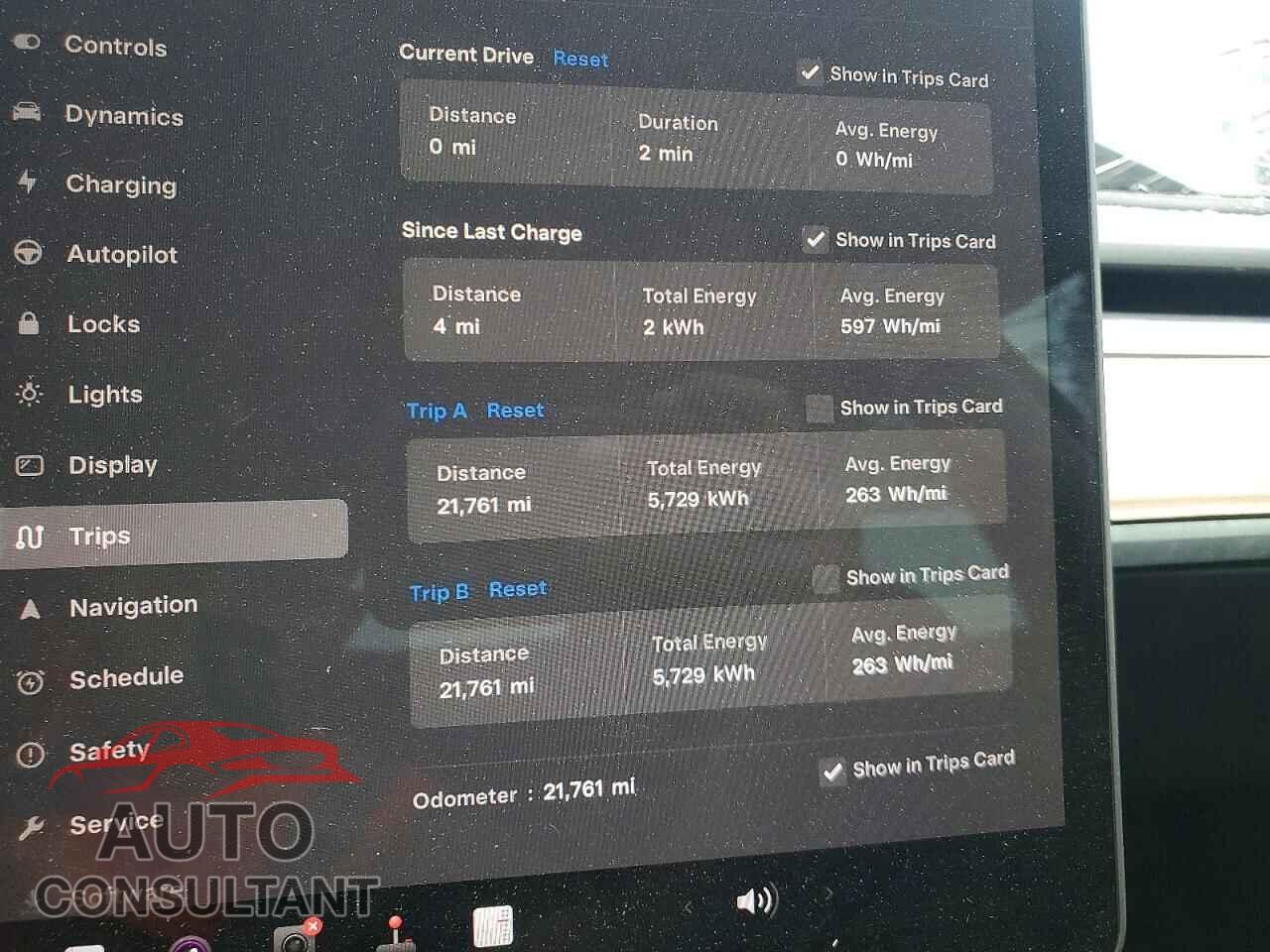 TESLA MODEL 3 2023 - 5YJ3E1EA0PF696067