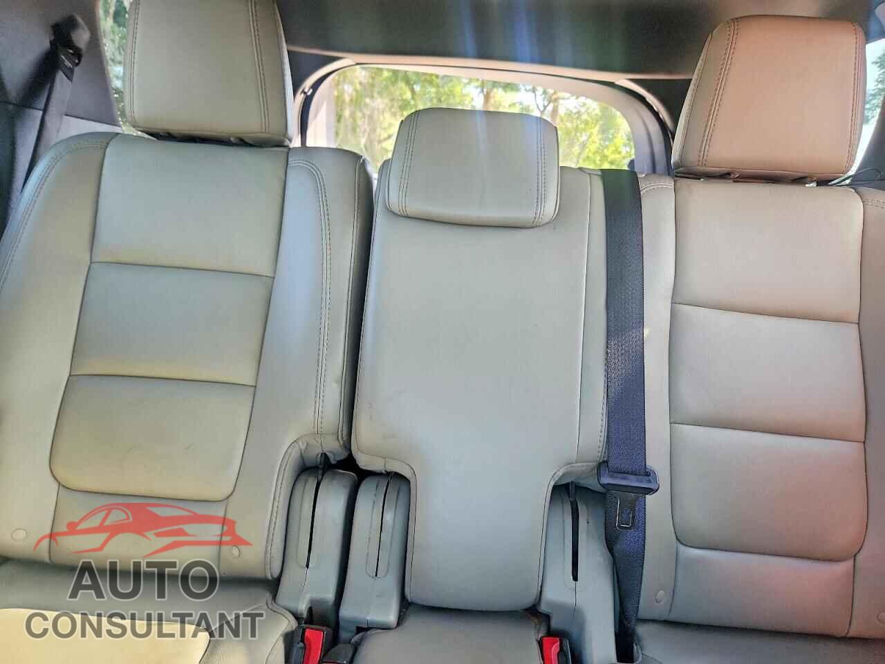 FORD EXPLORER 2014 - 1FM5K7D87EGC10520