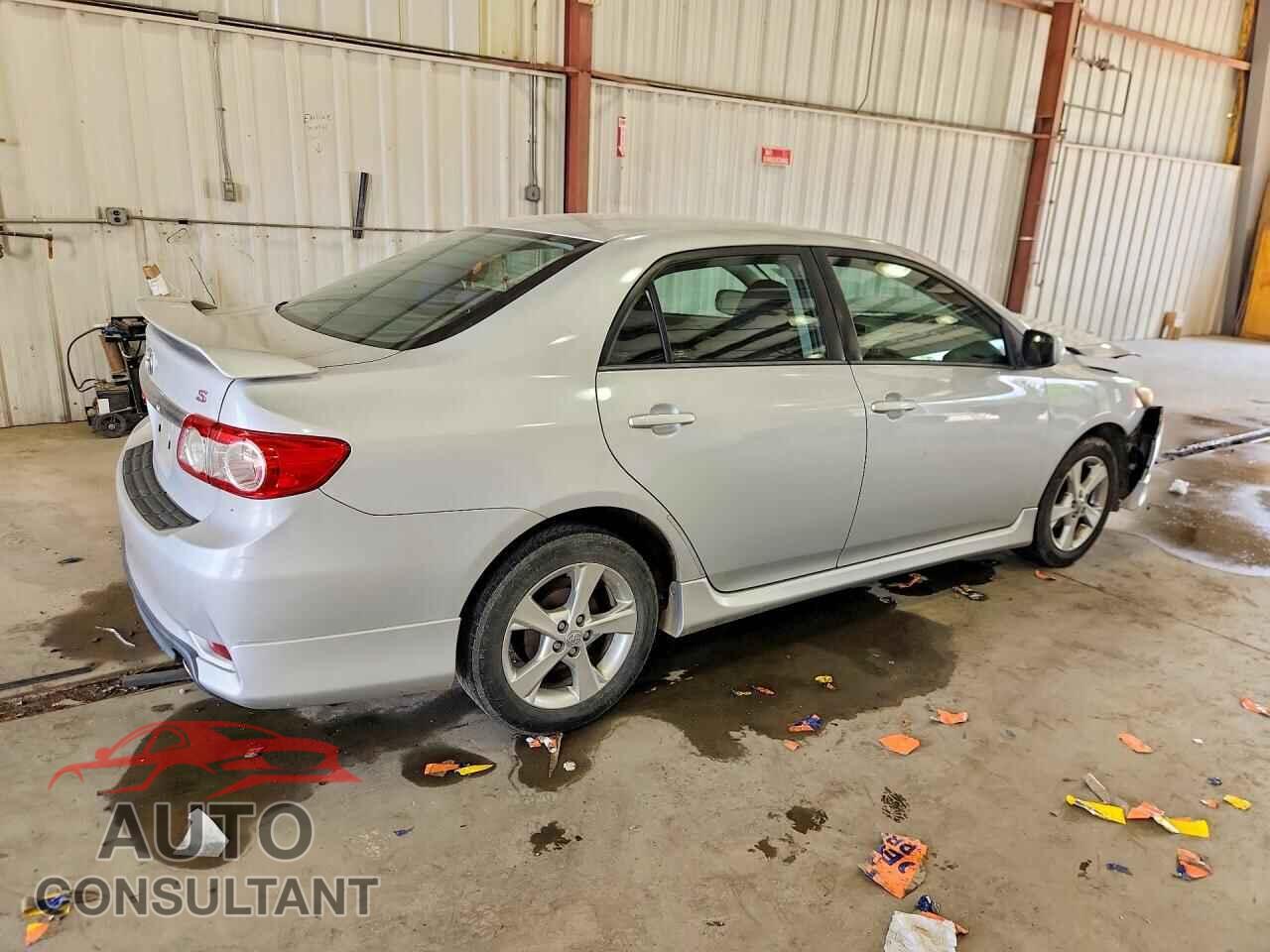 TOYOTA COROLLA 2013 - 2T1BU4EEXDC062882