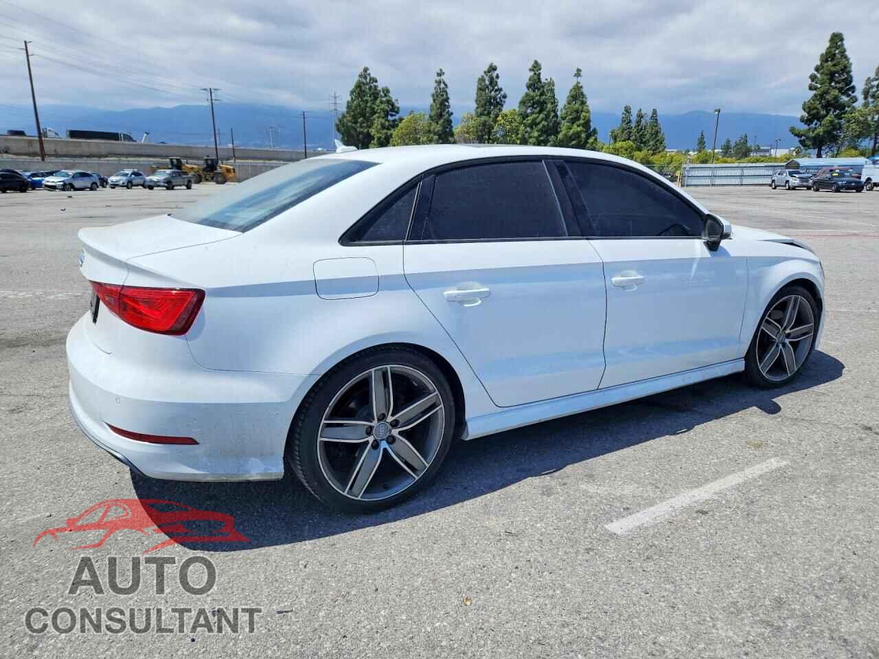 AUDI A3 2016 - WAUA7GFF9G1047775