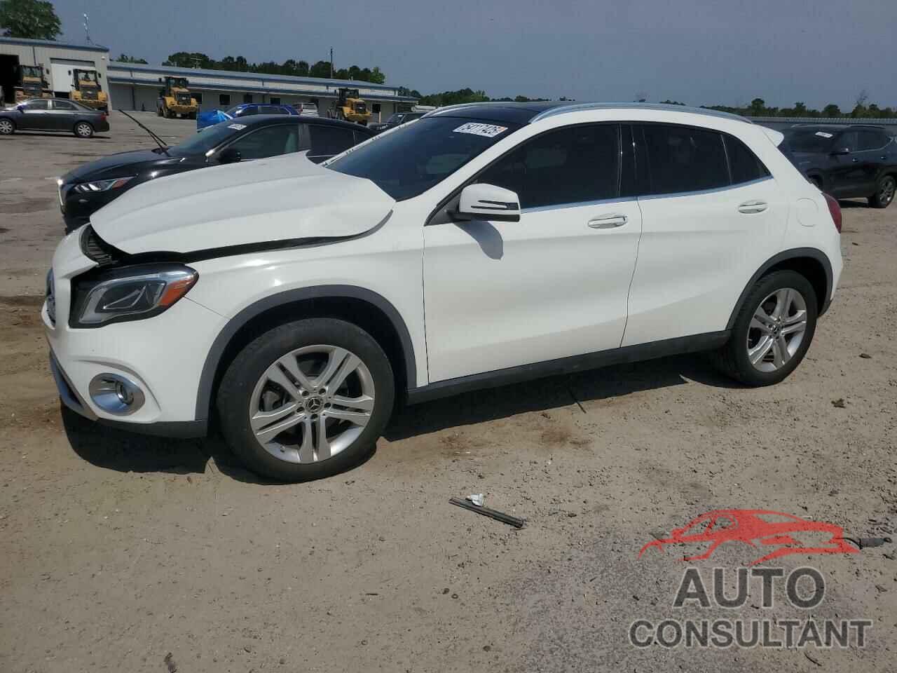 MERCEDES-BENZ GLA-CLASS 2019 - WDCTG4EB9KU012115