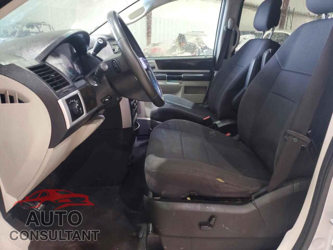 DODGE CARAVAN 2010 - 2D4RN5D13AR459302