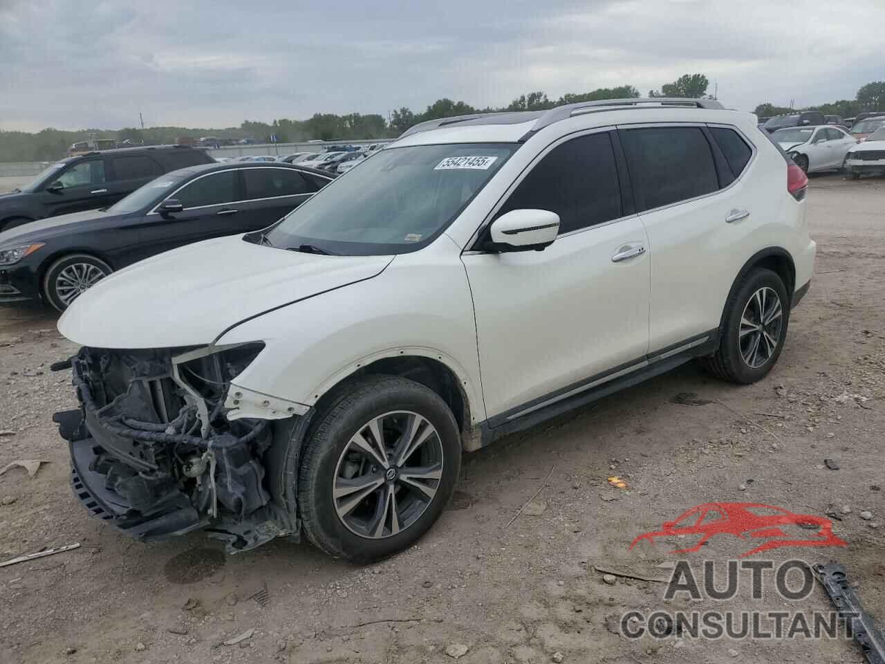 NISSAN ROGUE 2017 - 5N1AT2MV2HC768372