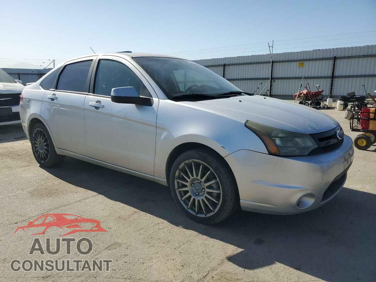 FORD FOCUS 2011 - 1FAHP3GN6BW136432