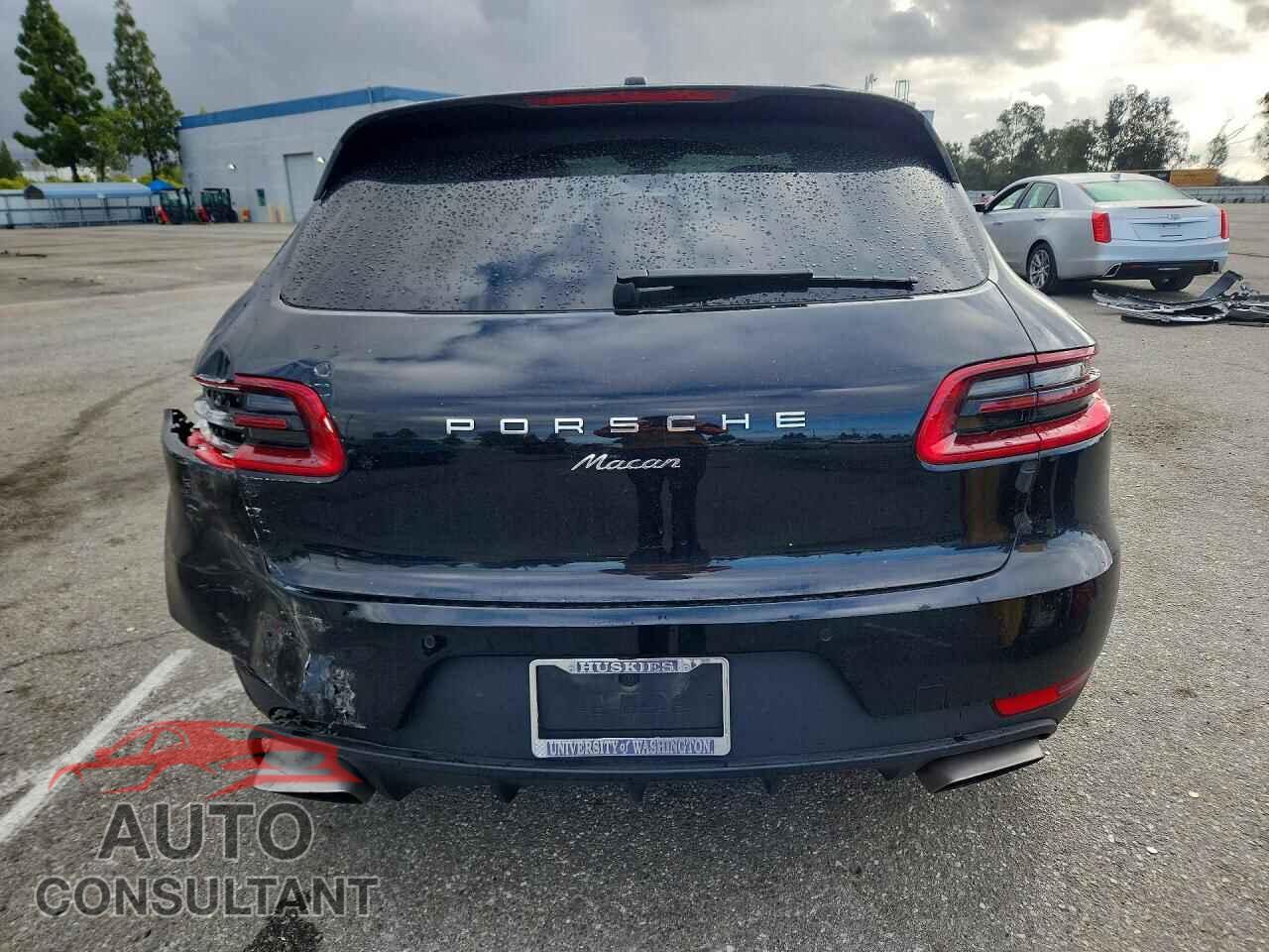 PORSCHE MACAN 2018 - WP1AA2A55JLB16428