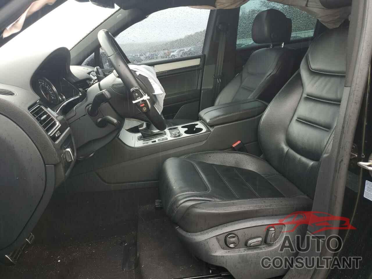VOLKSWAGEN TOUAREG 2014 - WVGDF9BP3ED008538