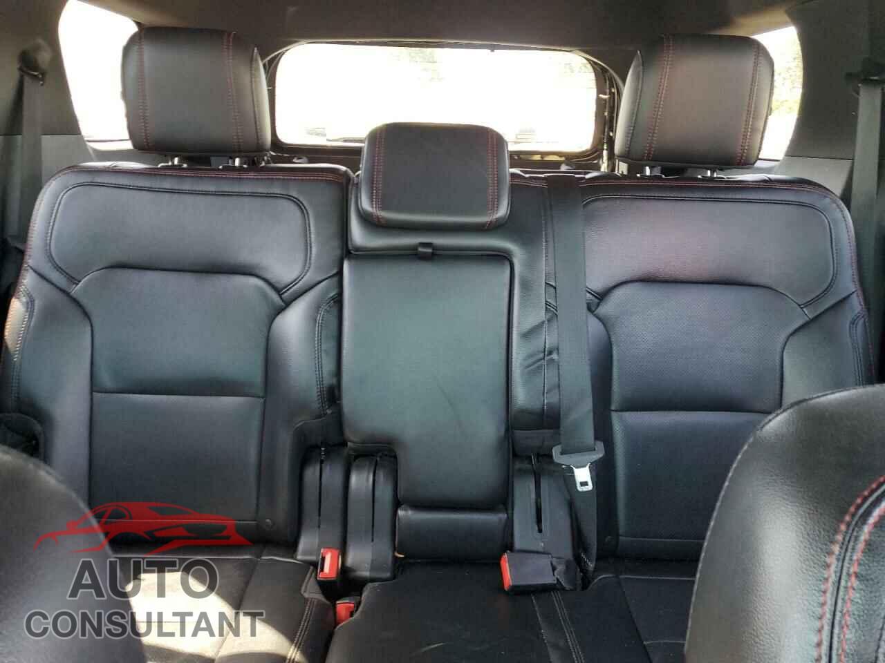 FORD EXPLORER 2018 - 1FM5K8GT3JGB57766