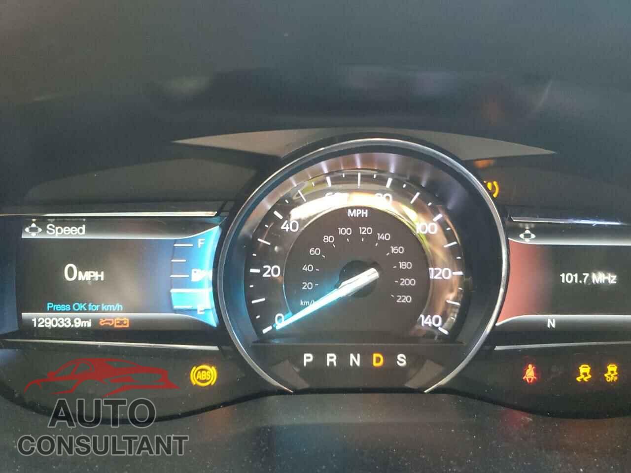 FORD EXPLORER 2018 - 1FM5K7D82JGB75394