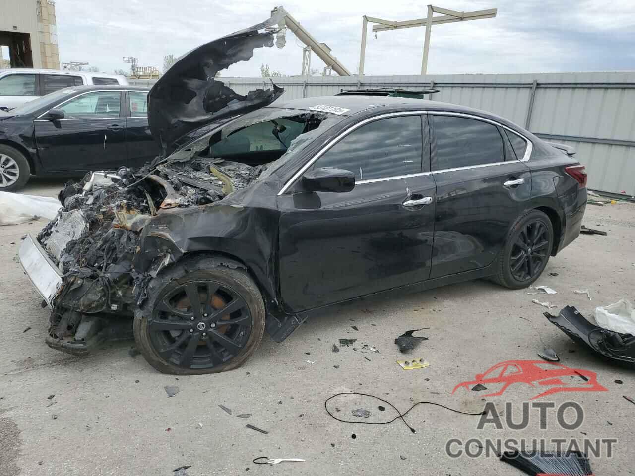 NISSAN ALTIMA 2018 - 1N4AL3AP1JC247915