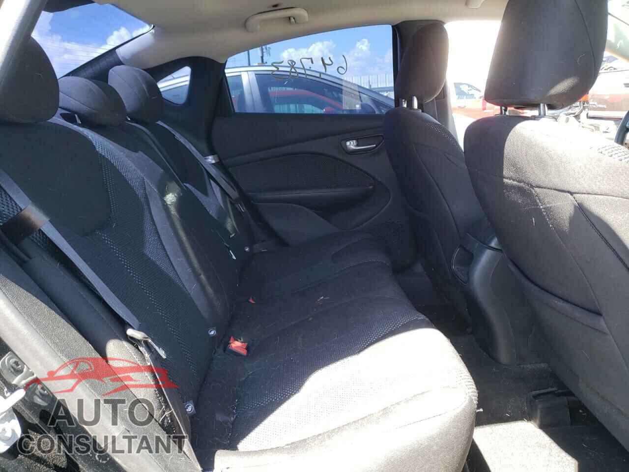 DODGE DART 2016 - 1C3CDFAA7GD624283