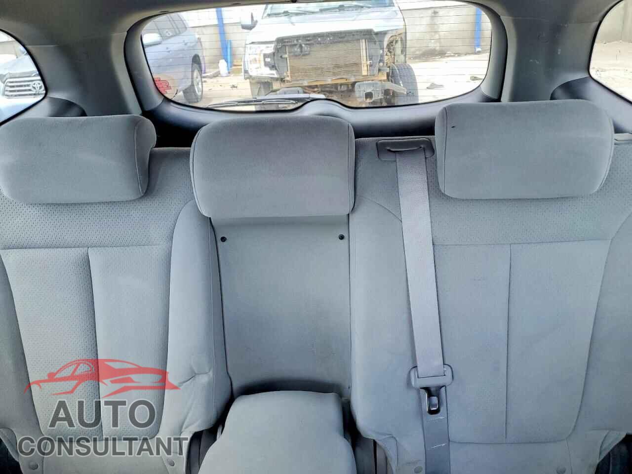 HYUNDAI SANTA FE 2009 - 5NMSG13D39H238060