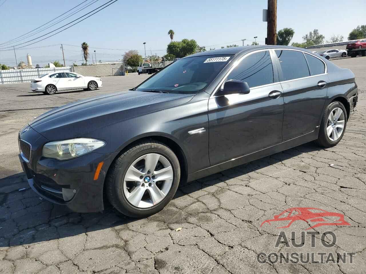 BMW 5 SERIES 2011 - WBAFR1C59BC751111