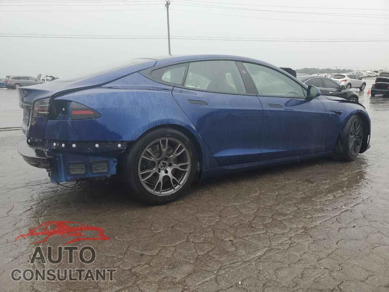 TESLA MODEL S 2024 - 5YJSA1E5XRF542754
