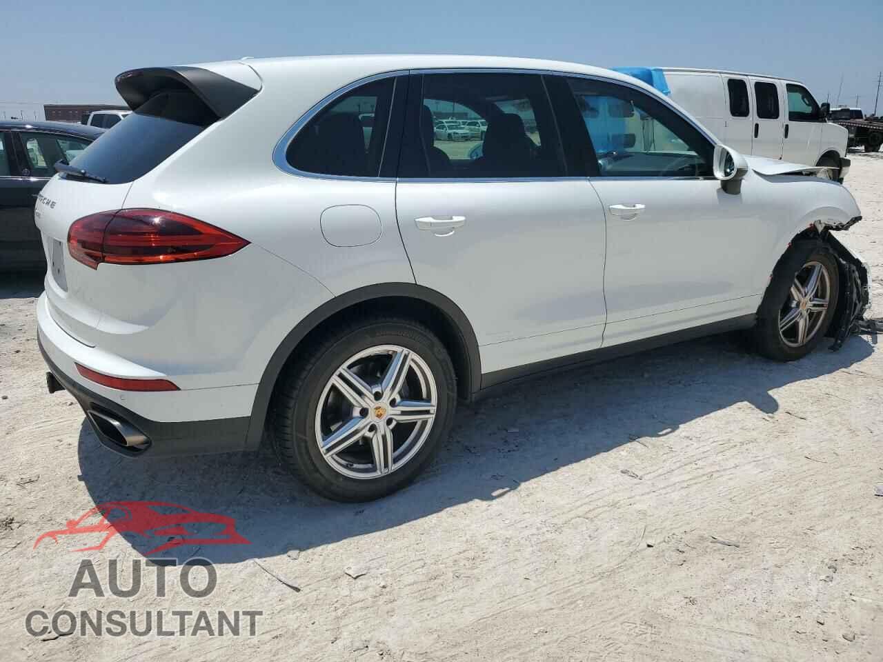 PORSCHE CAYENNE 2016 - WP1AA2A23GLA03981