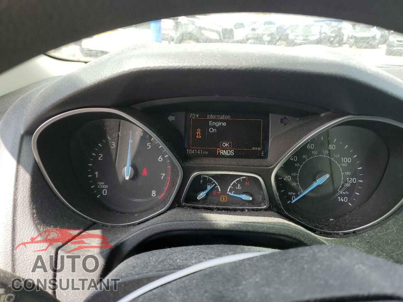 FORD FOCUS 2018 - 1FADP3FE8JL330332