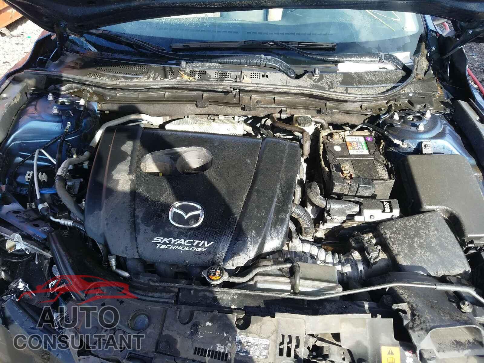 MAZDA 3 2017 - 3MZBN1U7XHM134253