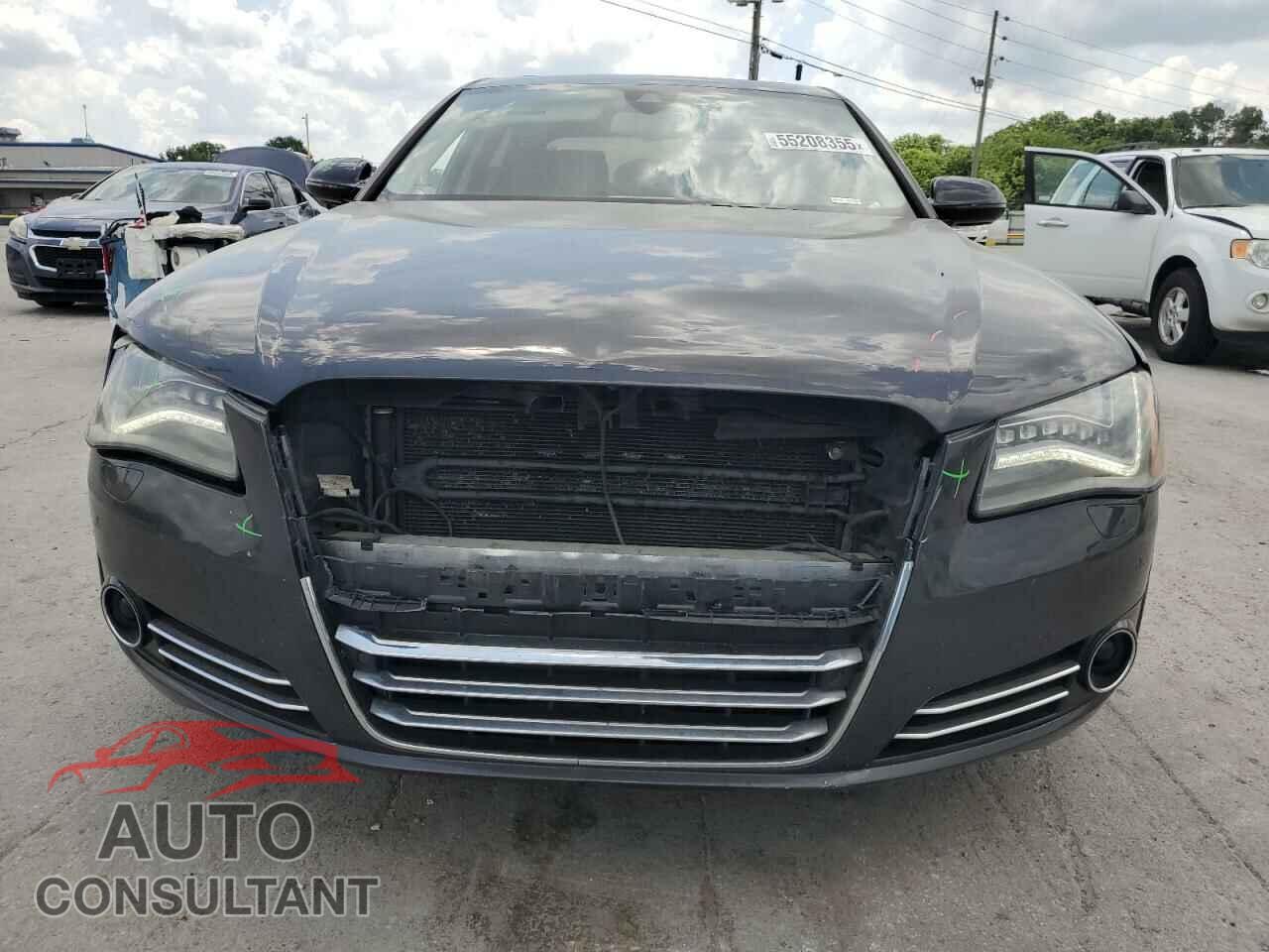 AUDI A8 2011 - WAURVAFD2BN004871