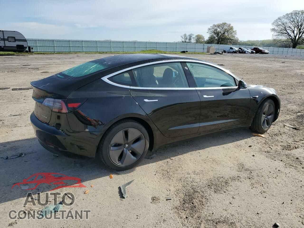 TESLA MODEL 3 2018 - 5YJ3E1EB4JF182495