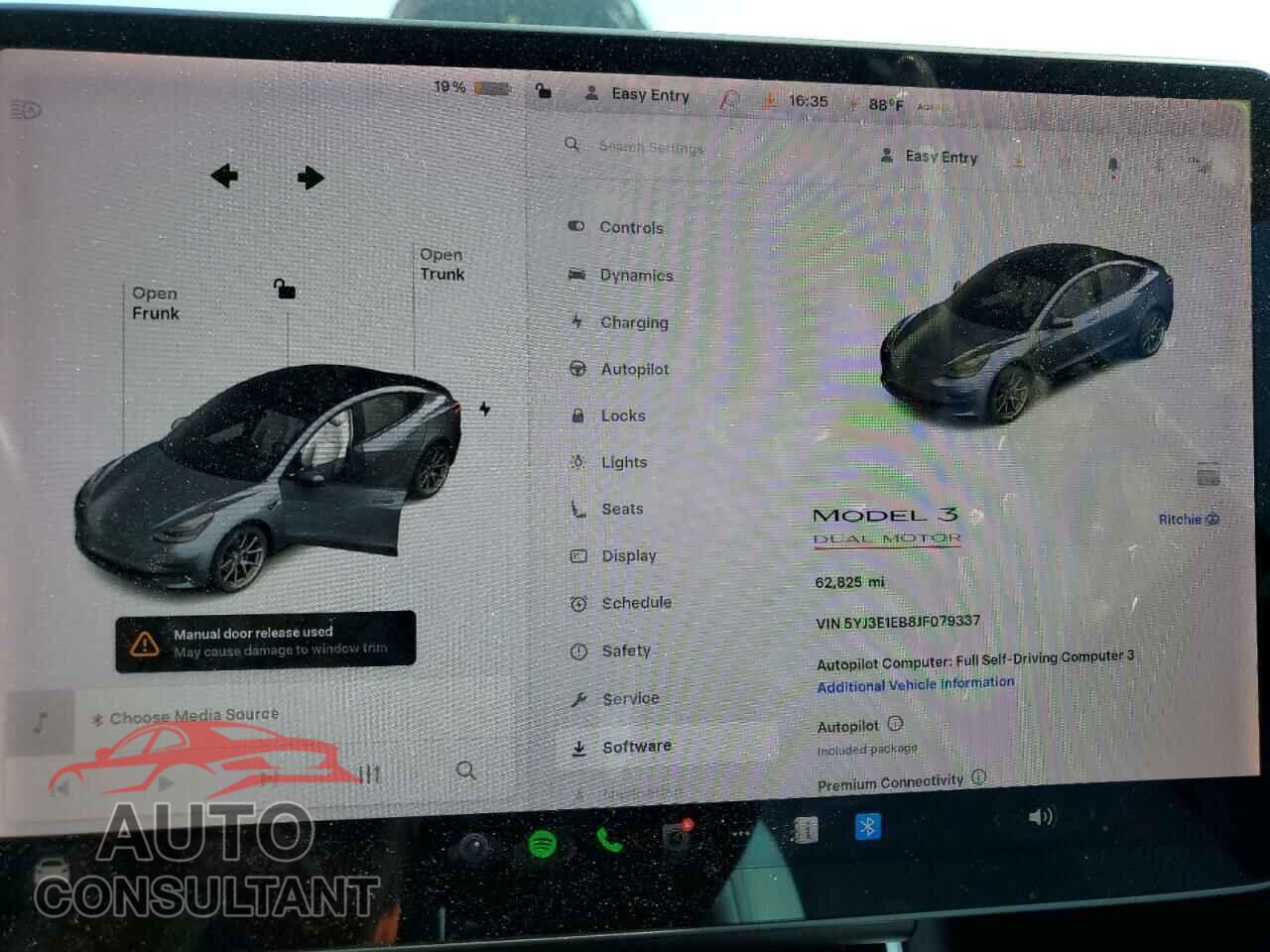 TESLA MODEL 3 2018 - 5YJ3E1EB8JF079337