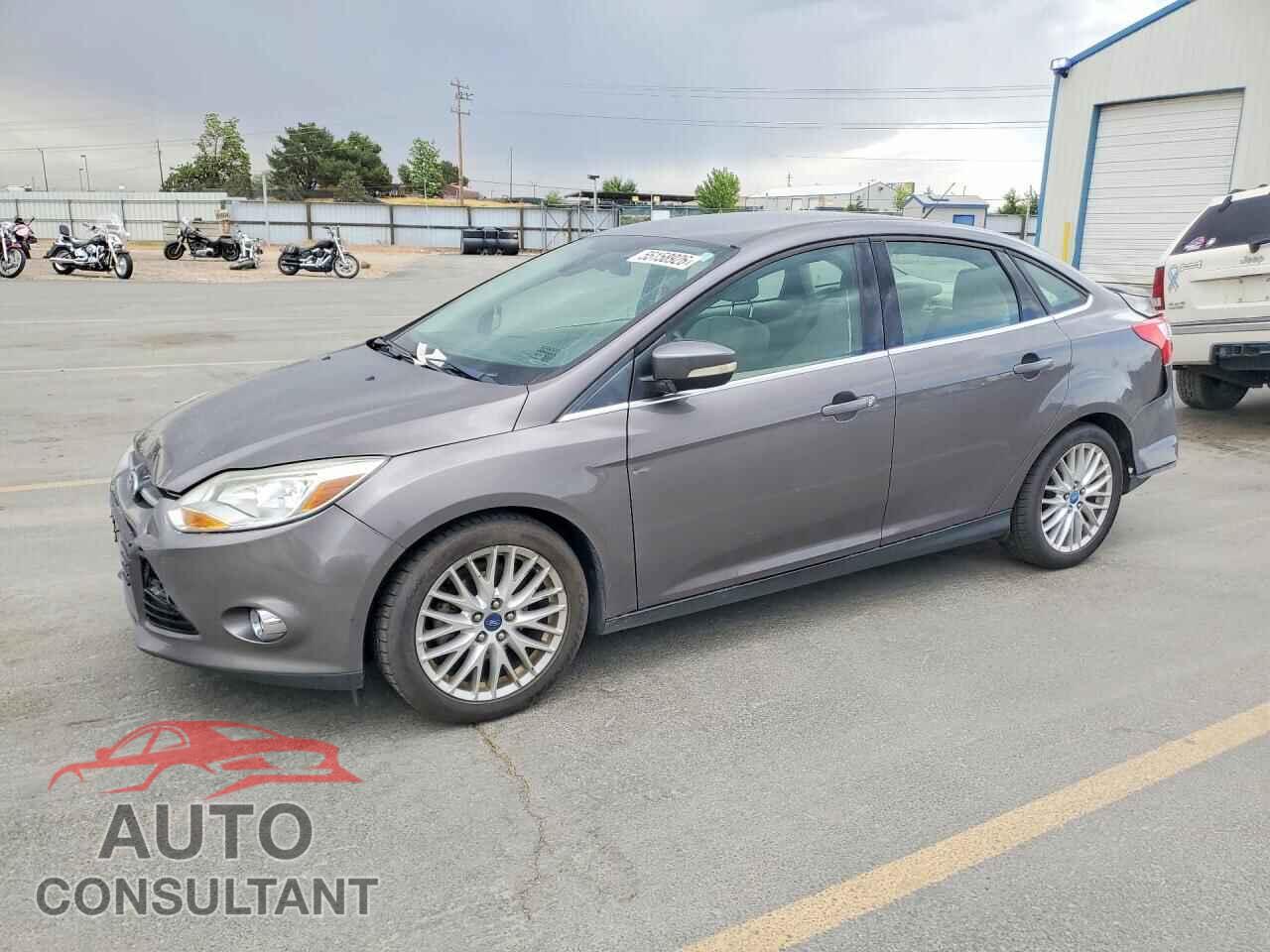 FORD FOCUS 2012 - 1FAHP3H21CL291025