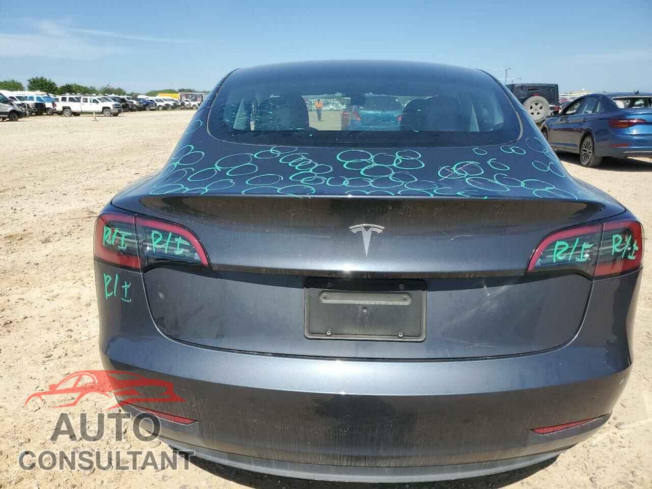TESLA MODEL 3 2023 - 5YJ3E1EA2PF648098