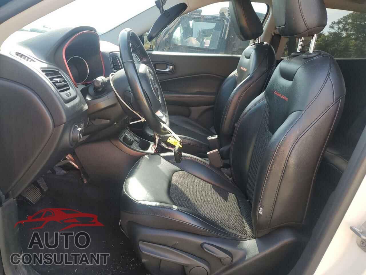 JEEP COMPASS 2019 - 3C4NJDDB5KT722432
