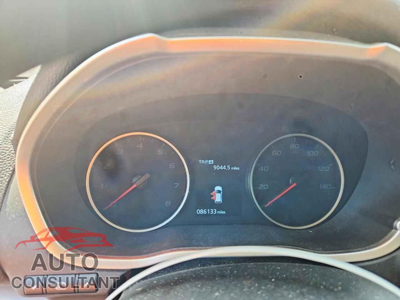 MITSUBISHI ECLIPSE 2018 - JA4AT4AA5JZ050362