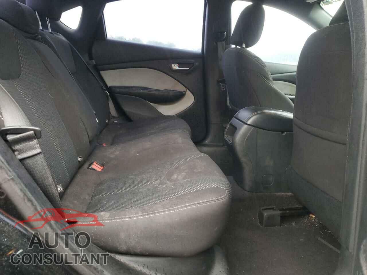 DODGE DART 2015 - 1C3CDFBB1FD193655