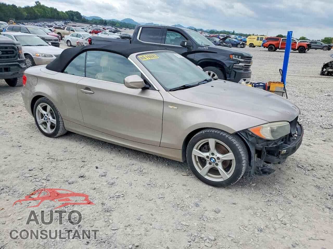 BMW 1 SERIES 2013 - WBAUL7C58DVM83820