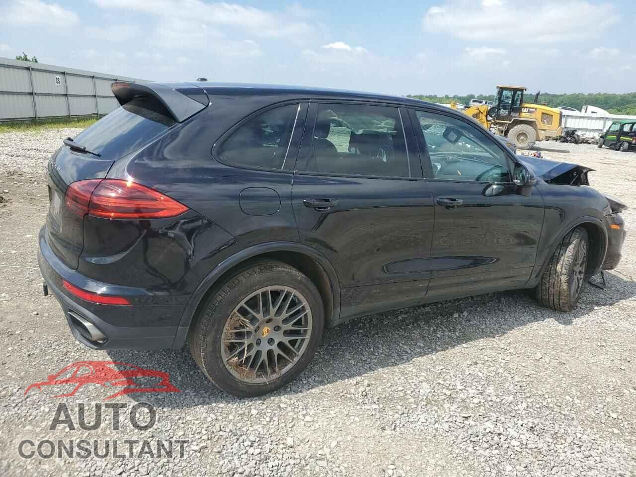 PORSCHE CAYENNE 2017 - WP1AA2A20HKA80248