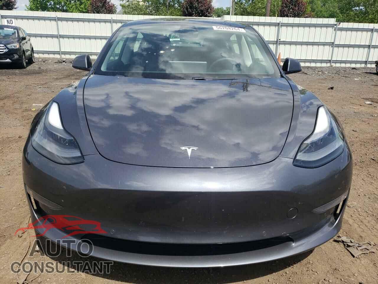 TESLA MODEL 3 2021 - 5YJ3E1EA0MF977703