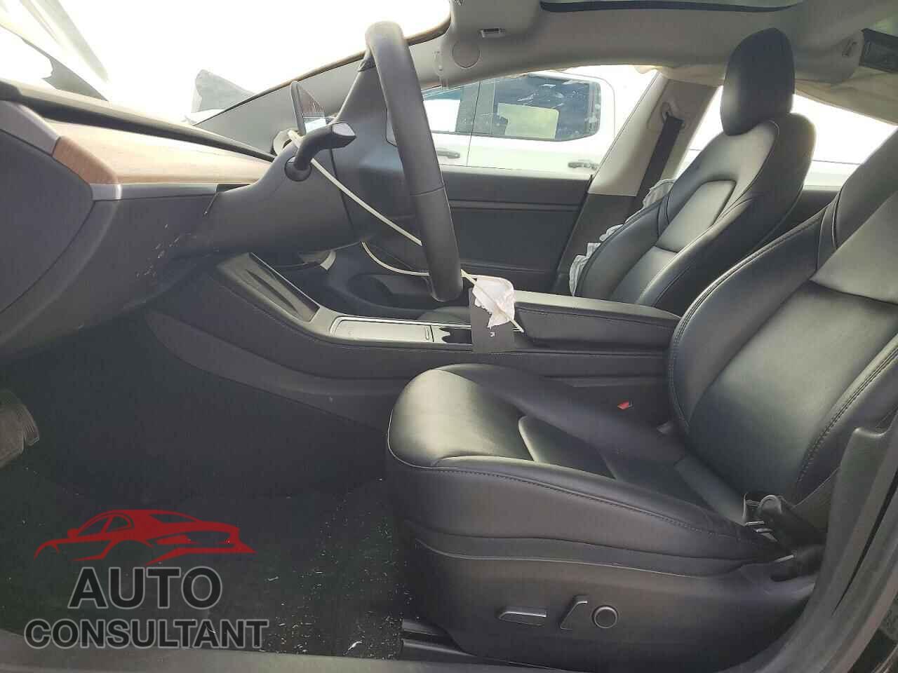 TESLA MODEL 3 2021 - 5YJ3E1EA6MF920793