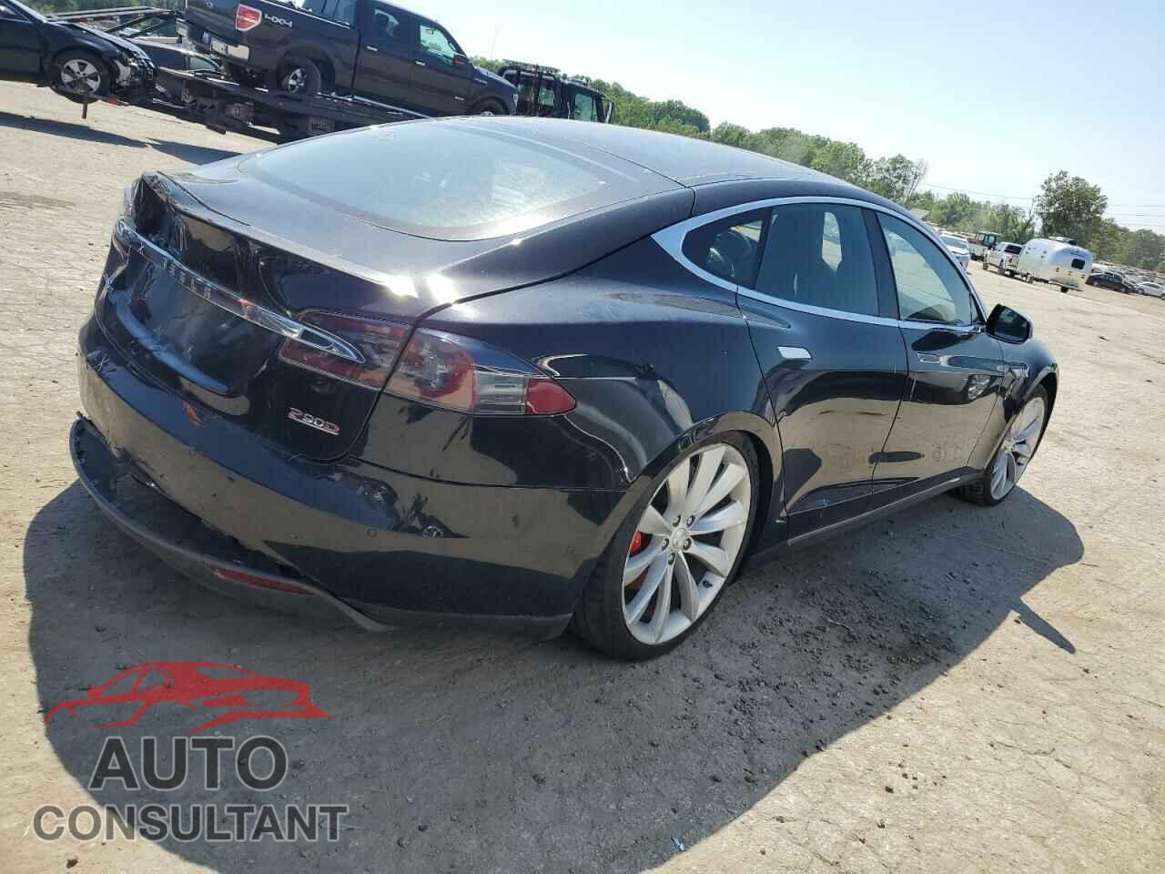 TESLA MODEL S 2016 - 5YJSA1E49GF128448