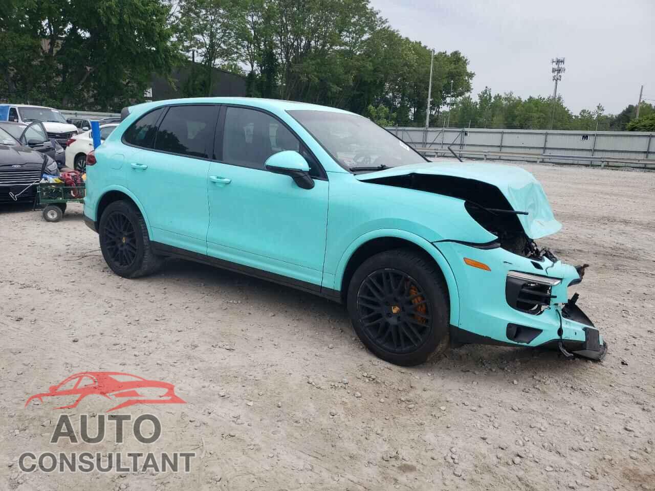 PORSCHE CAYENNE 2017 - WP1AA2A20HKA80380
