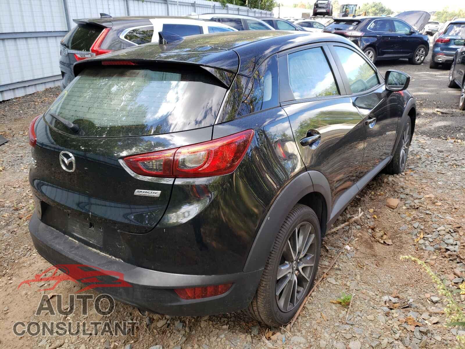 MAZDA CX-3 2017 - JM1DKFC73H0162711