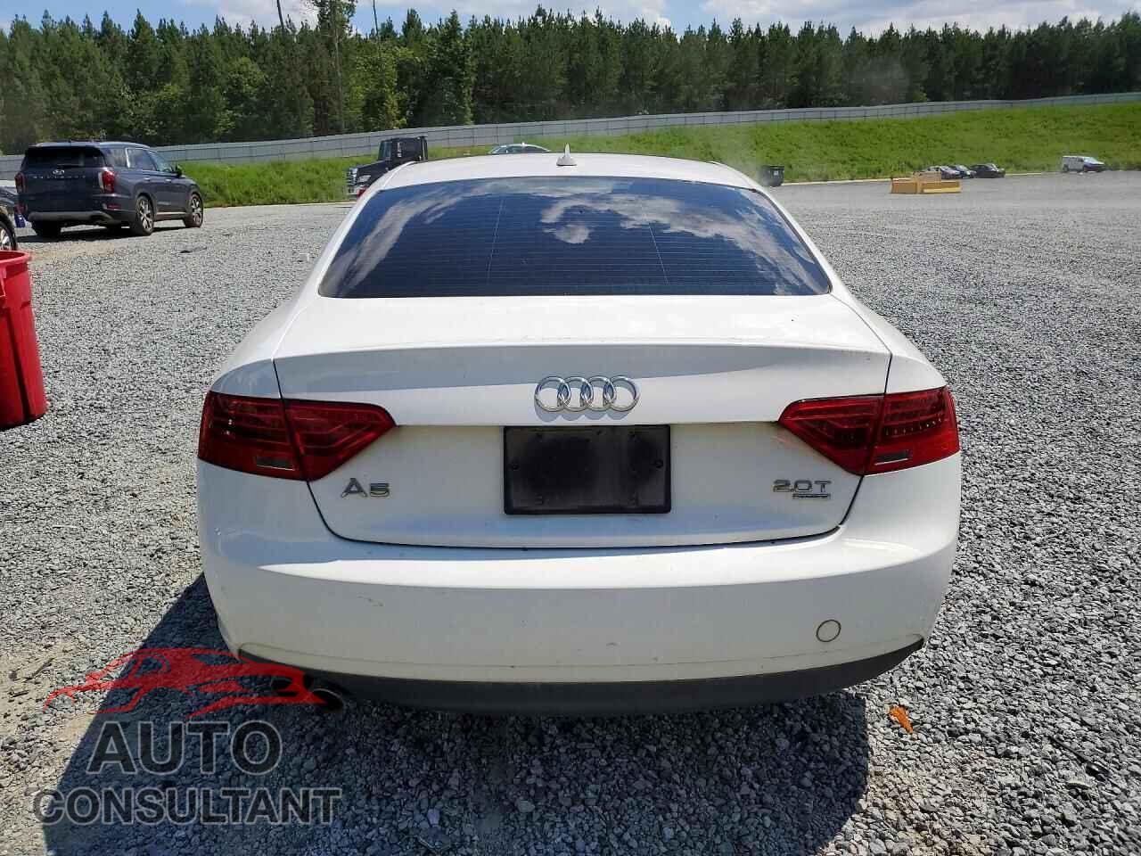 AUDI A5 2013 - WAUCFAFR7DA013705