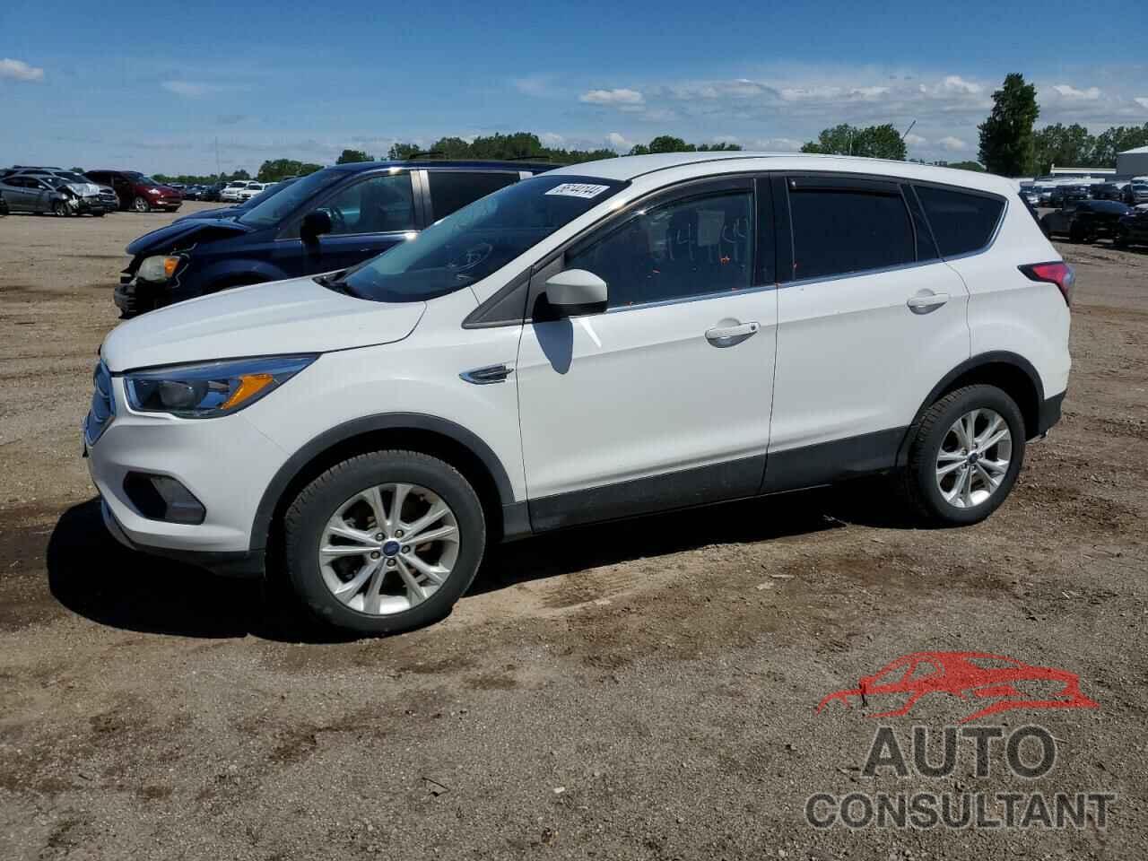 FORD ESCAPE 2018 - 1FMCU9GD8JUC75507