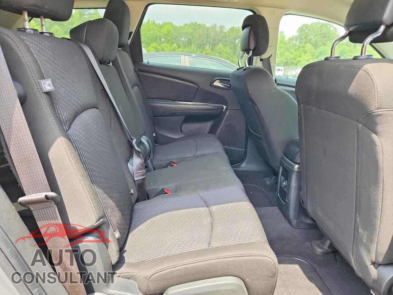 DODGE JOURNEY 2019 - 3C4PDCBB4KT681269