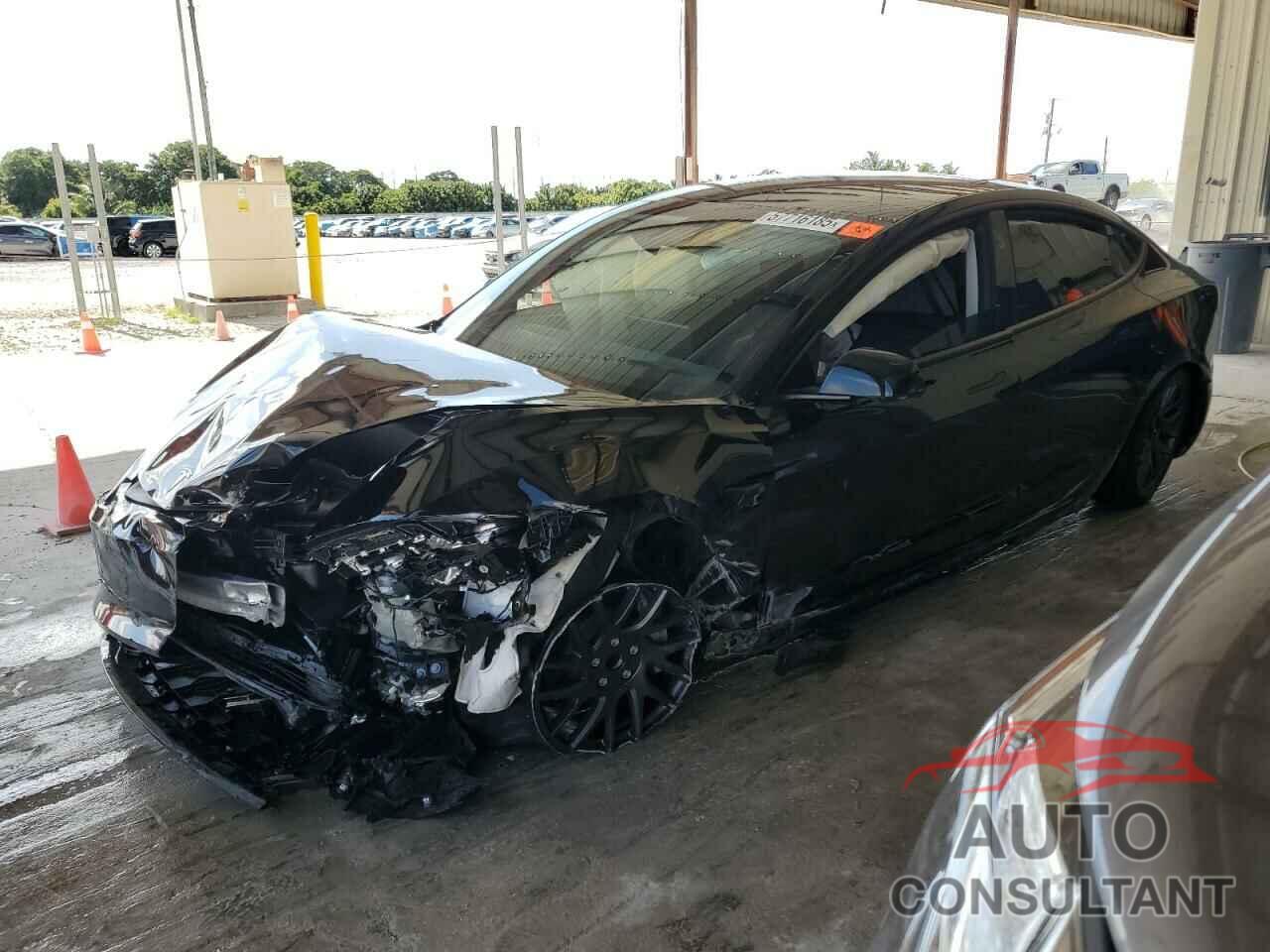 TESLA MODEL 3 2025 - 5YJ3E1EA3SF942442