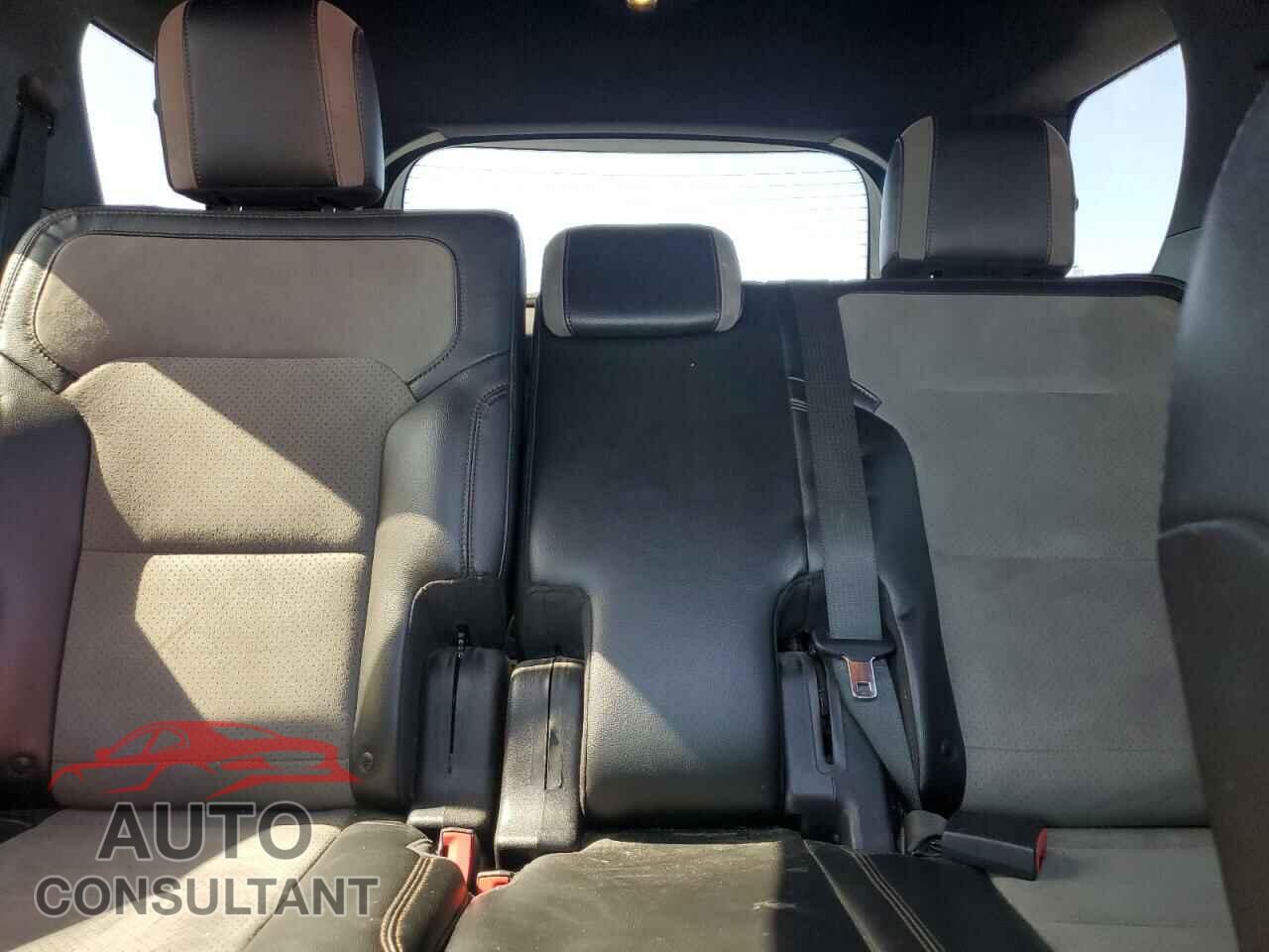 FORD EXPLORER 2017 - 1FM5K8D86HGA04079