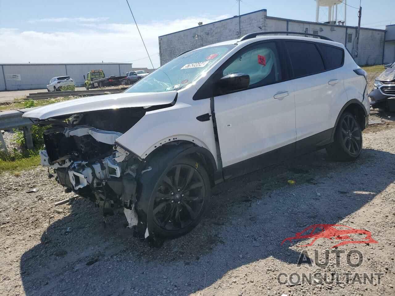 FORD ESCAPE 2017 - 1FMCU9GD8HUB35144