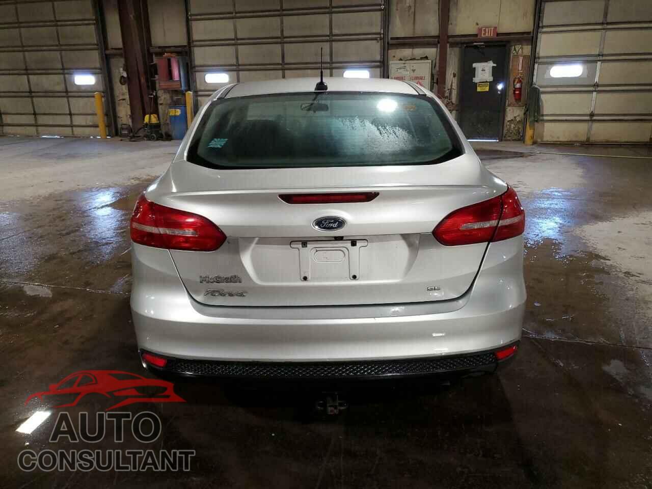 FORD FOCUS 2016 - 1FADP3F26GL247898