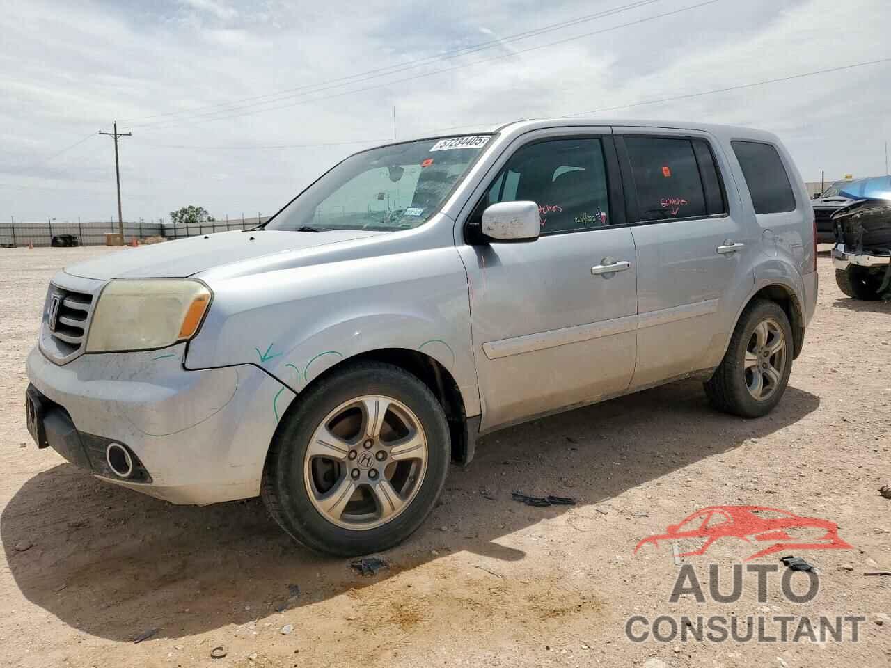 HONDA PILOT 2015 - 5FNYF4H56FB010678